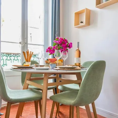 Apartamento Le Garibaldi - Spéciale Long Avril - Idéal Couple&pro- Animaux Acceptés - 5min à Pied Du Port - Centre - Commerces - 10min En Voiture - Wifi Hd - Parking Gratuit Dans La Rue La Seyne-sur-Mer