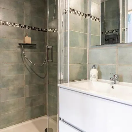Le Garibaldi - Ideal Couple & Pro- Animaux Acceptes - 5min A Pied Du Port - Centre - Commerces - 10min En Voiture - Wifi Hd - Parking Gratuit Dans La Rue Apartament